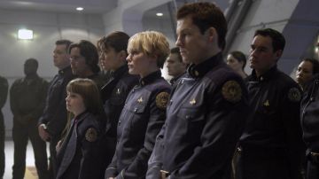 Uniforme de oficial subalterno de Apolo (Jamie Bamber) en Battlestar Galactica