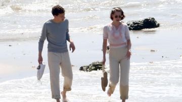 The headband with bow white, Kristen Stewart in Café Society