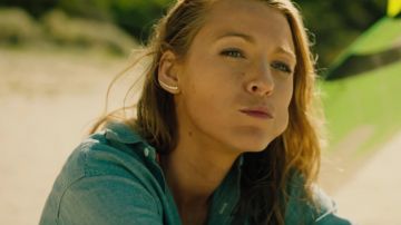 Pendientes de Nancy Adams (Blake Lively) en The Shallows (Survival Instinct)