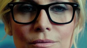 Glasses Ray Ban Elizabeth Mitchell in American Nightmare 3