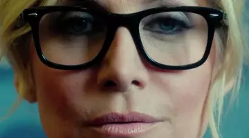 Glasses Ray Ban Elizabeth Mitchell in American Nightmare 3