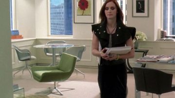 El sillón en la oficina de Miranda Priestly (Meryl Streep) en The Devil Wears Prada