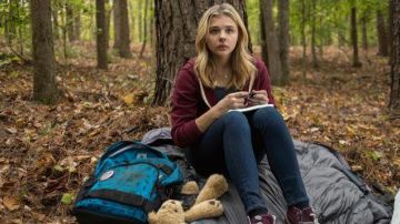 The Burton Backpack, Cassie Sullivan (Chloë Grace Moretz) in The 5th Wave