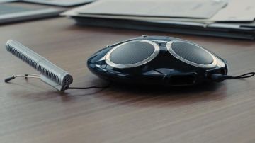 The micro Sony on the desk of M (Judi Dench) in Skyfall