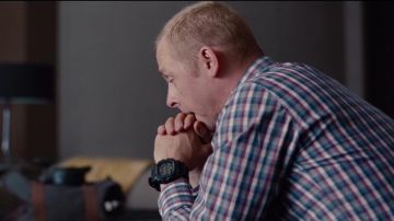 The watch Casio G-Shock Benji Dunn (Simon Pegg) in Mission: Impossible - Protocol Ghost