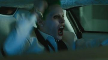 Chaqueta de traje blanco y negro de Jared Leto en Suicide Squad