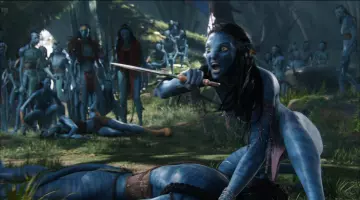 La dague de Neytiri (Zoe Saldana) dans Avatar