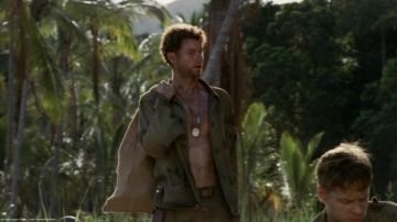 Placa de identificación real de Robert Leckie (James Badge Dale) en The Pacific