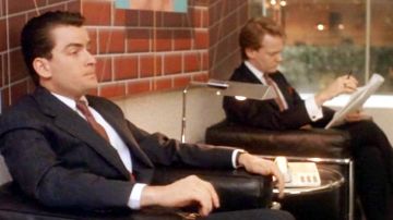 The lamp Robert Sonneman in Wall Street