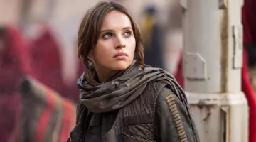 The scarf Jyn Erso (Felicity Jones) in Rogue One: A Star Wars