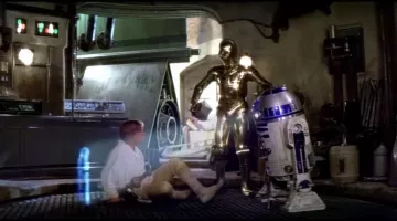 The statue, the actual size of the droid R2D2 in Star Wars