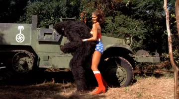 Las botas rojas de Diana Prince (Lynda Carter) en la serie Wonder Woman