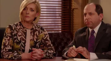 Jacqueline Voorhees (Jane Krakowski) Floral Blouse on Unbreakable Kimmy Schmidt S02E08