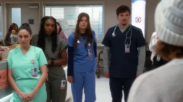 Figs Isabel High-Rise Wide-Leg Scrub Pant worn by Dashana Trainor (Amanda Morrow) as seen in Scrubs (S02E01)