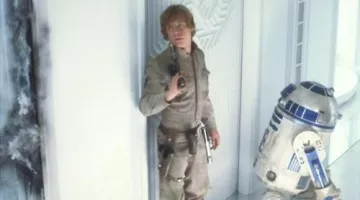 Caso del bláster DL-41 de Luke Skywalker (Mark Hamill) en Star Wars V: The Empire Strikes Back
