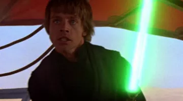 La réplica del sable de luz de Luke Skywalker (Mark Hamill) en Star Wars VI: Return of the Jedi
