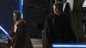 La tenue de A­na­kin Sky­wal­ker (Hayden Christensen) dans Star Wars III : La re­vanche des sith