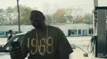 Le t-shirt 1968 de Alfred Miles (Brian Tyree Henry) dans Atlanta S01E04