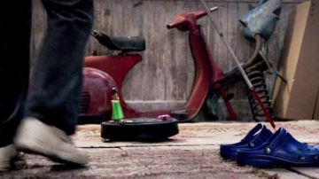 The robot vacuum cleaner Irobot in Deadpool