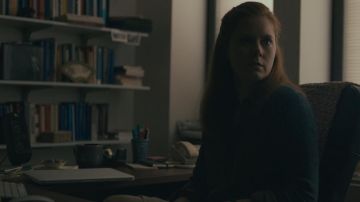 Les enceintes d'ordinateur Logitech du Dr. Louise Banks (Amy Adams) dans Premier Contact