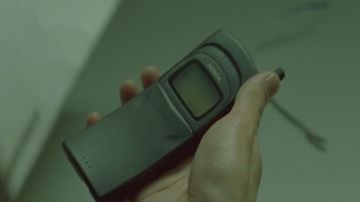 The mobile phone Nokia 8110 Neo (Keanu Reeves) in the Matrix