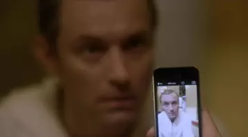 The Apple Iphone 5 seen in The Young Pope