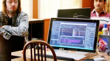 The laptop Sony Bertram Gilfoye (Martin Starr) in Silicon Valley