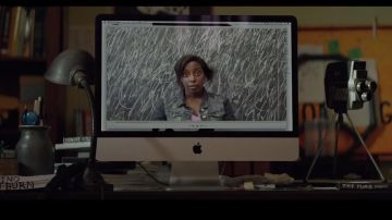 The Mac of Greg Gaines (Thomas Mann) in "This is not a love story"