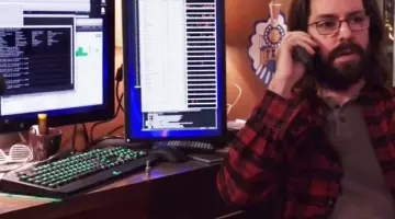 The keyboard Alienware Bertram Gilfoye (Martin Starr) in Silicon Valley