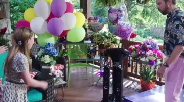 La machine Karaoke de Bradley (Jason Sudeikis) dans Joyeuse fête des mères #fetedesmeres