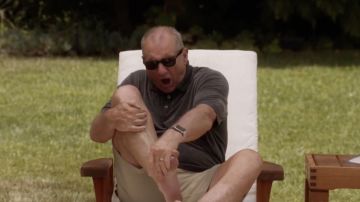 The watch connected to silver of Jay Pritchett (Ed O'neill) in "Modern family"