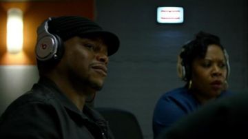 Beats headphones pro seen in Luke Cage