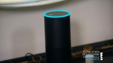 The pregnant Amazon black and blue in "The Incredible Family Kardashian"