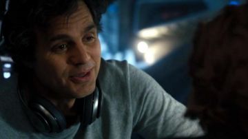 The headset audio of the Hulk (Mark Ruffalo) in Avengers age of Ultron