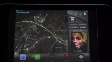 The mini tablet black Tobey Marshall (Aaron Paul in "Need for speed"