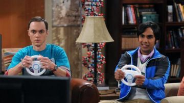 The flying Wii to play Mario Kart in The Big bang theory S03E10