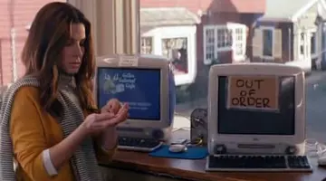 The computer imac g3 in blue seen in The proposal