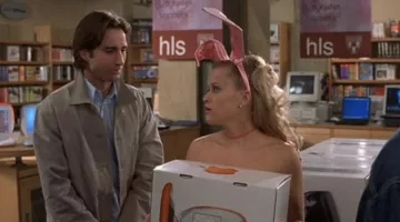 The ibook laptop orange Reese Witherspoone in The revenge of a blonde