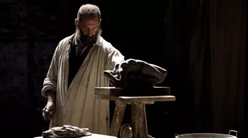 La blouse de sculpteur de Auguste Rodin (Vincent Lindon) dans Rodin