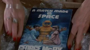 Le livre "A match made in space" de George Douglas McFly (Crispin Glover) dans Retour vers le futur