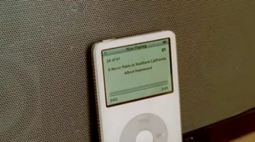 The iPod white Apple preview in Greenberg