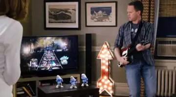 Guitar Hero de patrick Winslow (Neil Patrick Harris) dans Les schtroumpfs