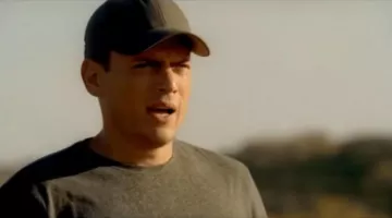 Flexfit Wooly Peigné Capuchon porté par Michael Scofield (Wentworth Miller) dans Prison Break S02E12