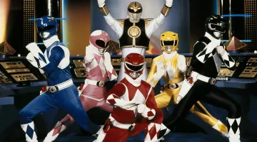 The helmet Power Rangers yellow Aisha Campbell