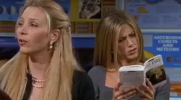 La novela Jane Eyre de Charlotte Brontë leída por Rachel Green (Jennifer Aniston) en la serie Friends (T05E09)