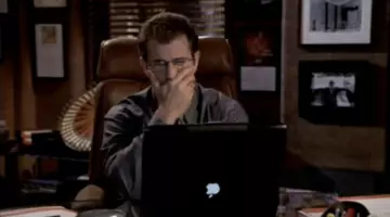 the laptop of Nick Marshall (Mel Gibson) in What women want