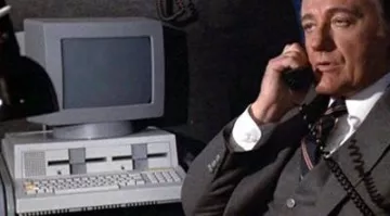 The PC Olivetti M20 of General Stockwell in The Agency's all-hazards