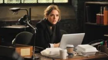 The Apple laptop of Brooke Nevin in Breakout kings