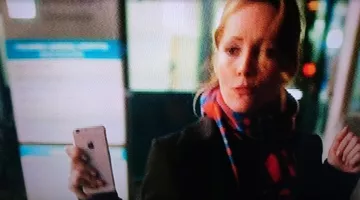 The iphone 6 Meg (Leslie Mann) in a Single, user manual