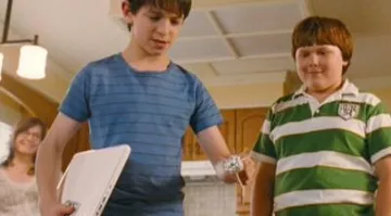 The Apple Macbook is Greg in Diary of a quitter